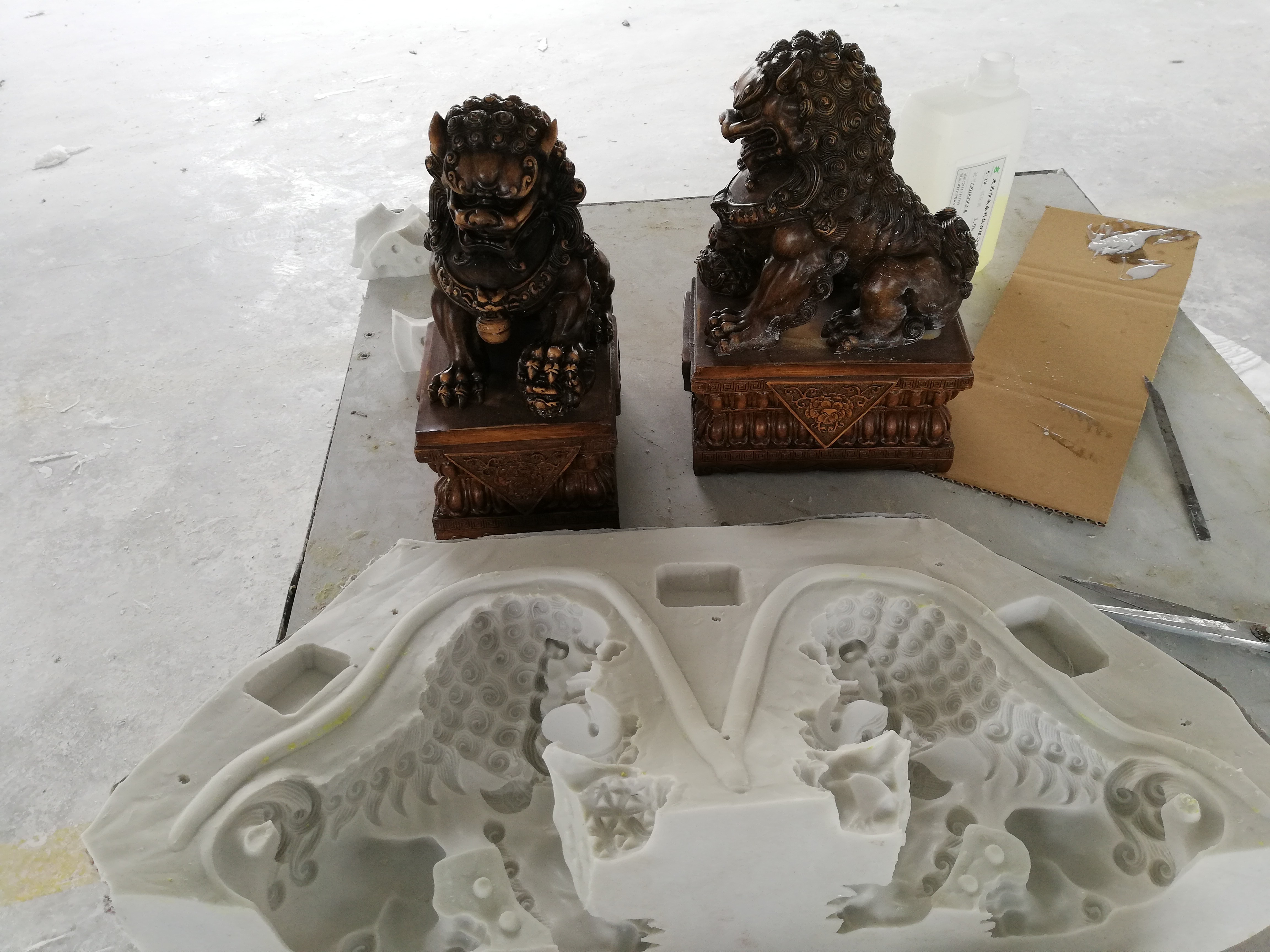 模具硅膠翻模樹脂工藝品出現燒模情況怎么辦 ？