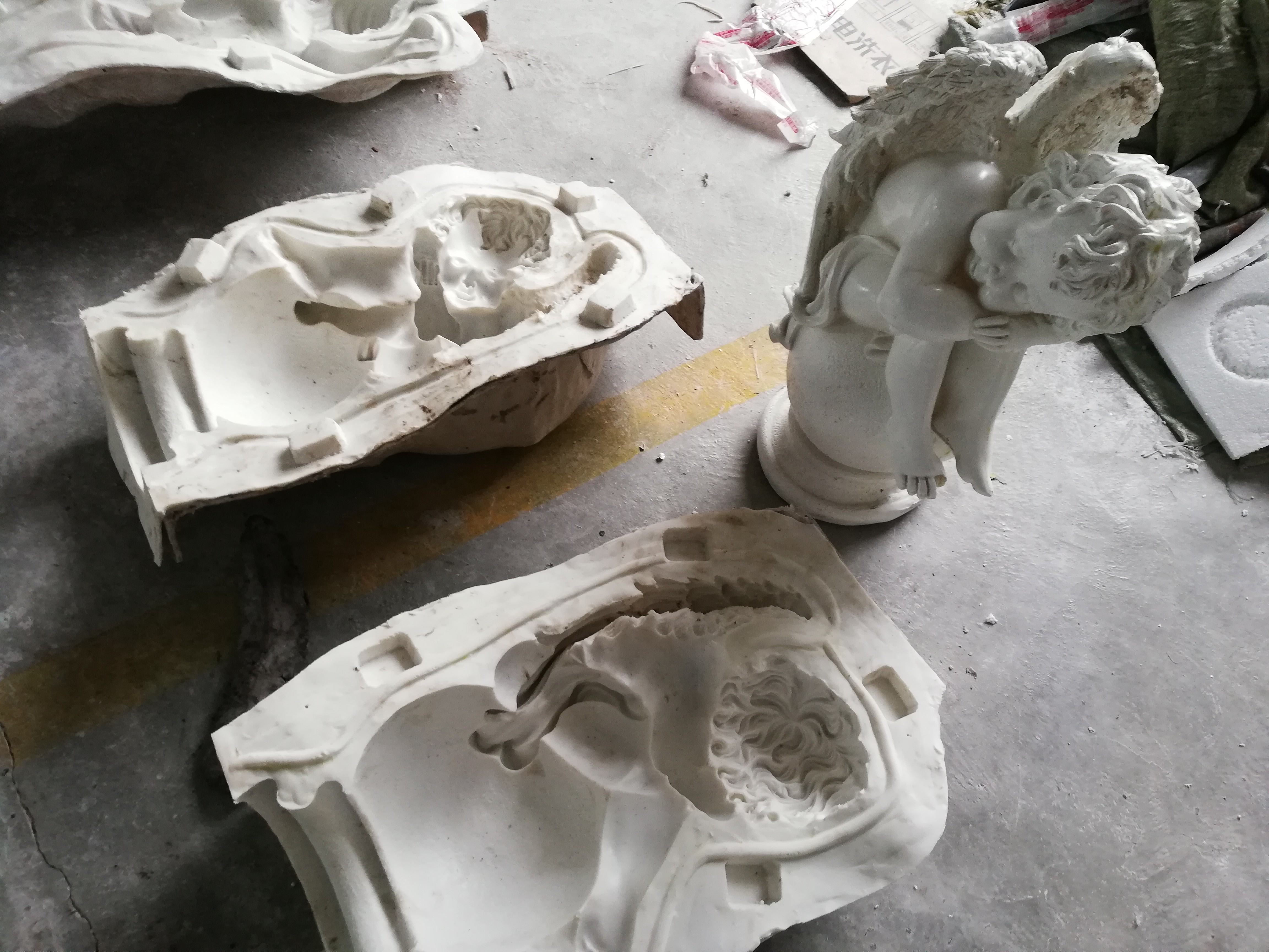 縮合型模具硅膠怎么開分片模 ？