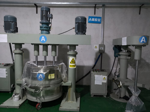 制作模具硅橡膠產品時需要什么設備？