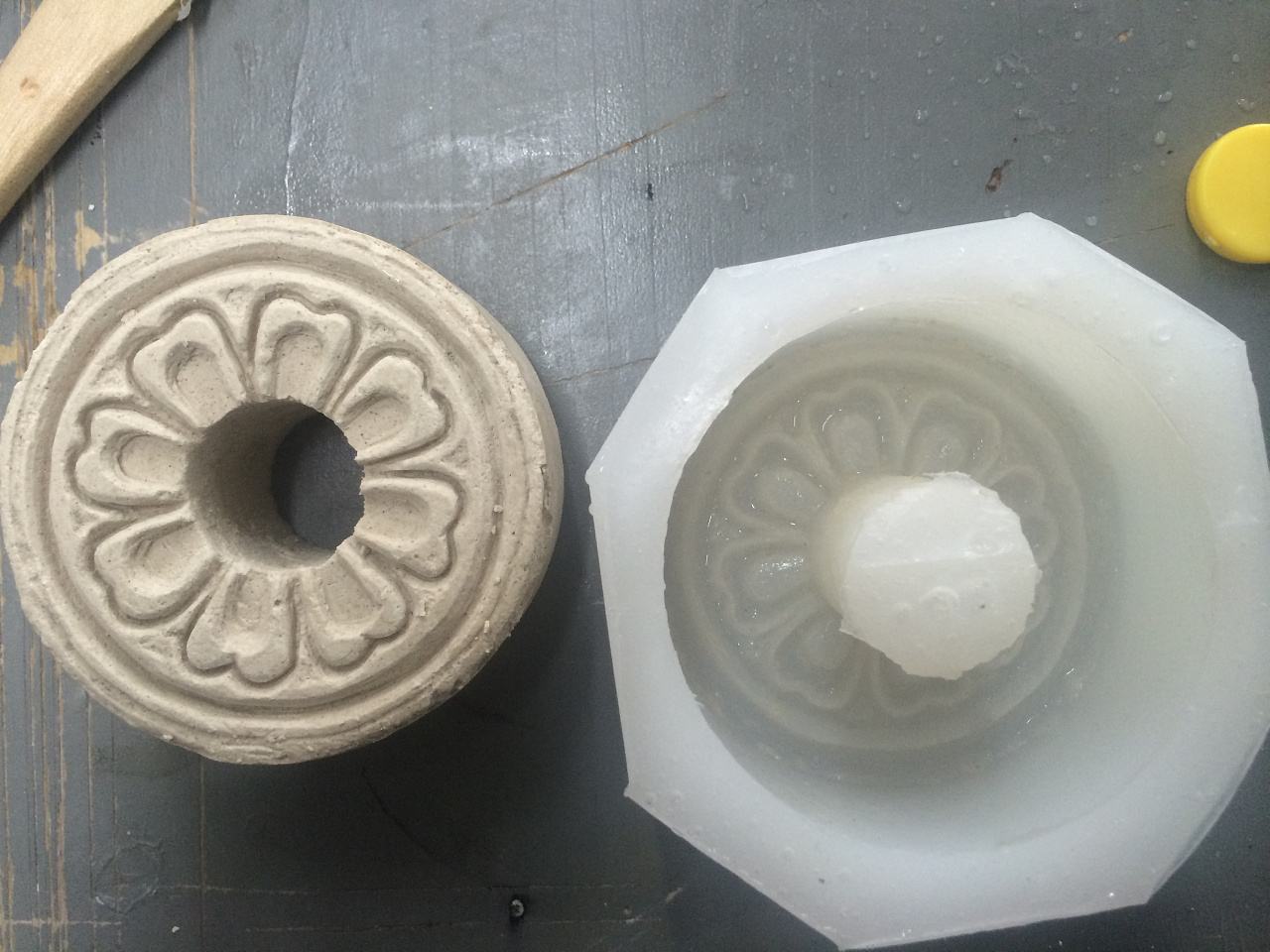固化好的硅膠模具放置多久不能用了？