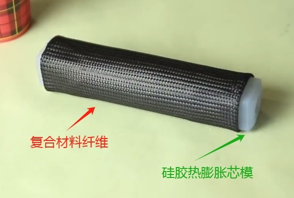 定制化時代如何選擇碳纖維復合材料成型工藝中用的硅橡膠？